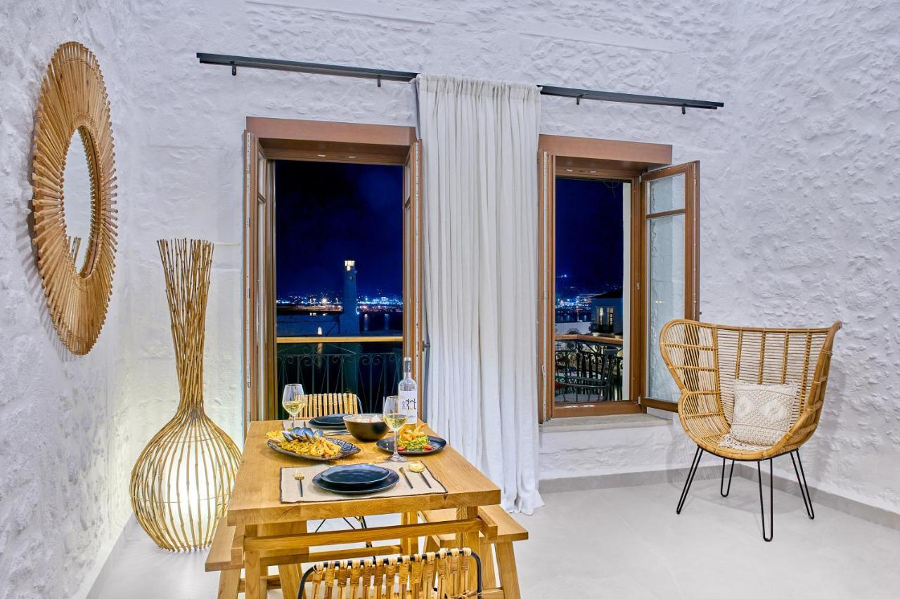 Vista Del Porto Luxury Suites Rethymno Esterno foto
